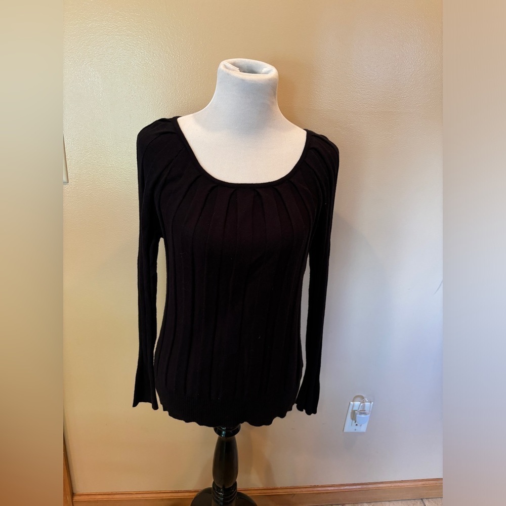 Joseph A. Women’s Ribbed Scoop Neck Black Sweater Size Large